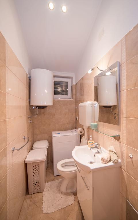Captain'S Apartment Barbat na Rabu 외부 사진